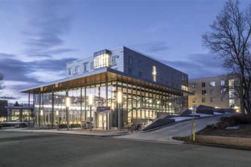 Living Off-Campus Near Colorado School of Mines Living Off-Campus Near Colorado School of Mines